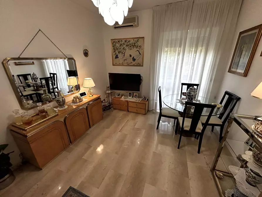 appartamento in vendita a Milano in zona Sempione