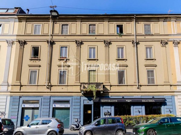 appartamento in vendita a Milano in zona Piazzale Lodi