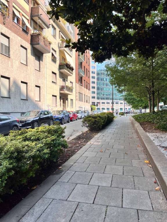 negozio in vendita a Milano