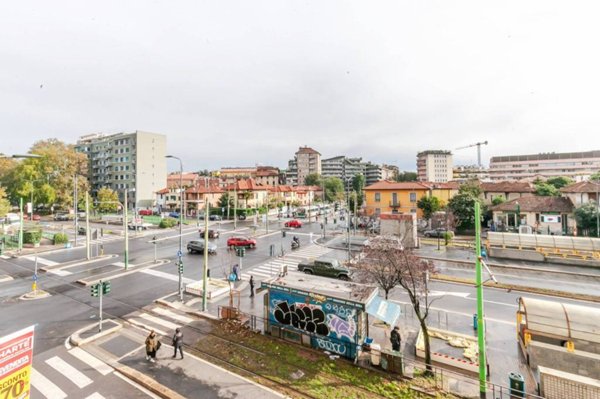 appartamento in vendita a Milano in zona Isola