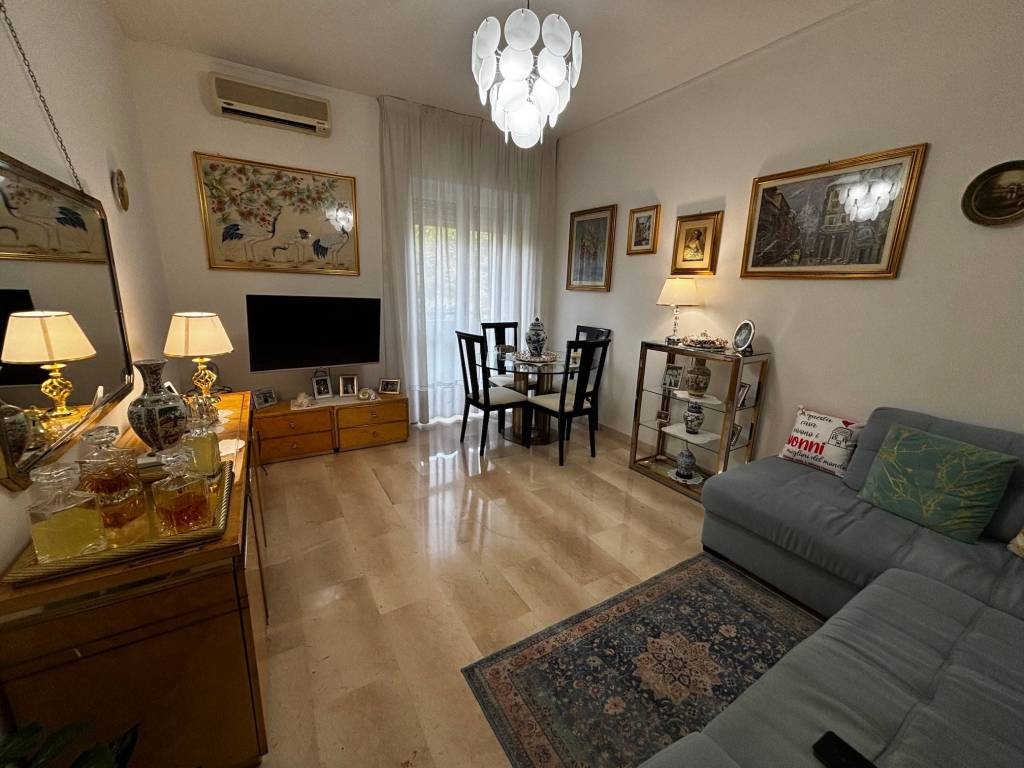 appartamento in vendita a Milano in zona Il Portello