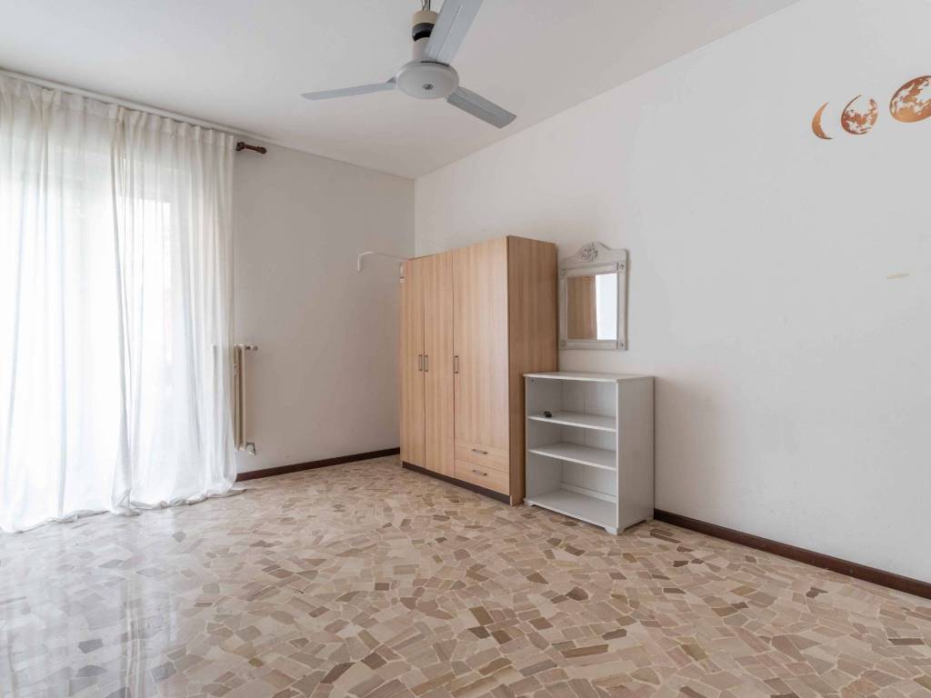 appartamento in vendita a Milano in zona Morivione