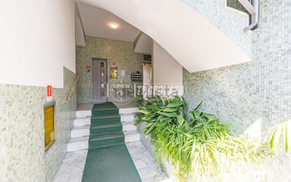 appartamento in vendita a Milano in zona Isola