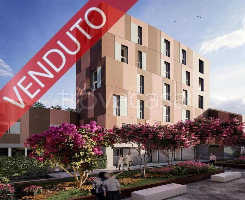 appartamento in vendita a Milano in zona Trenno