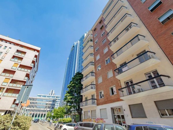 appartamento in vendita a Milano in zona Porta Garibaldi