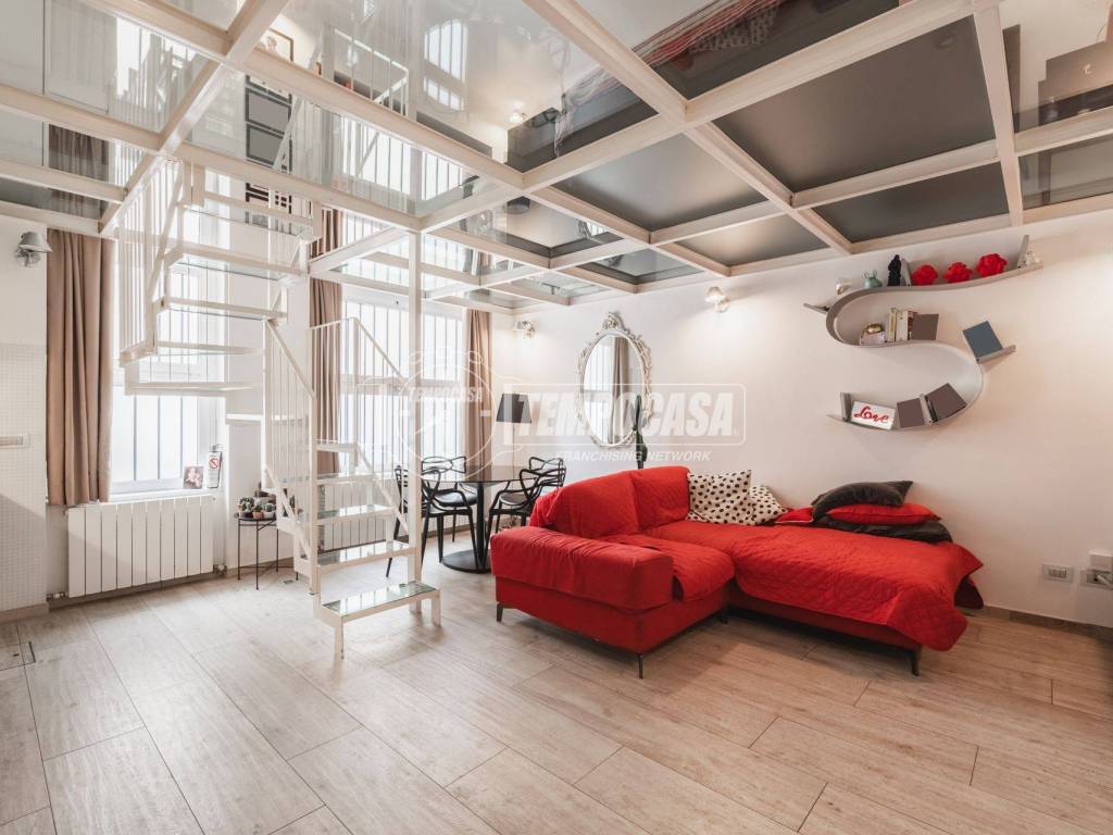 appartamento in vendita a Milano in zona Città Studi