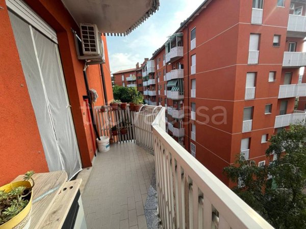 appartamento in vendita a Milano in zona Forlanini