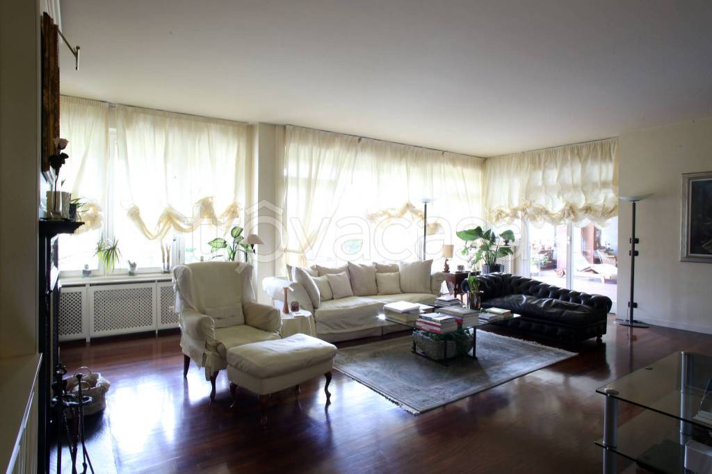 appartamento in vendita a Milano in zona San Siro