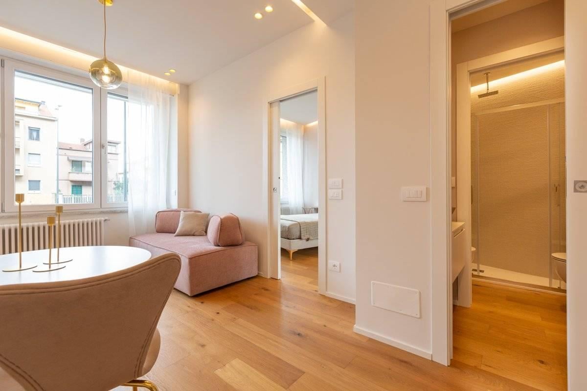 appartamento in vendita a Milano in zona Maggiolina