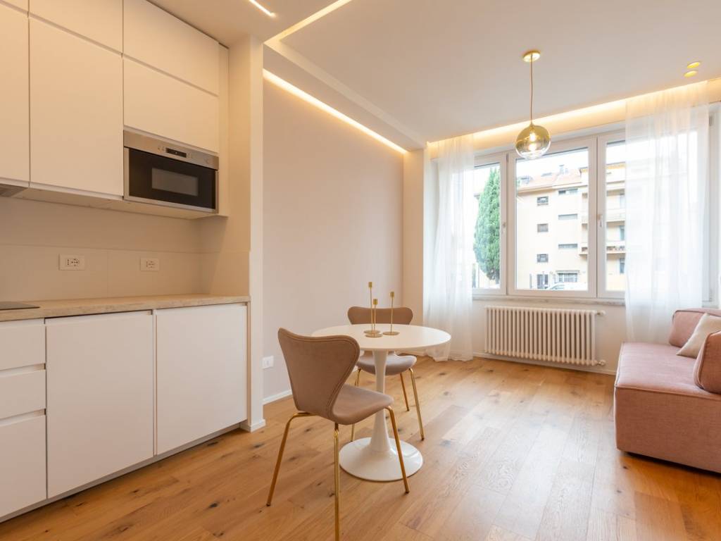 appartamento in vendita a Milano in zona Centro Direzionale