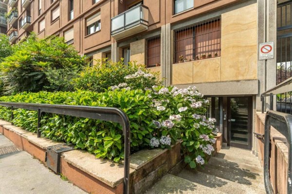 appartamento in vendita a Milano in zona Solari