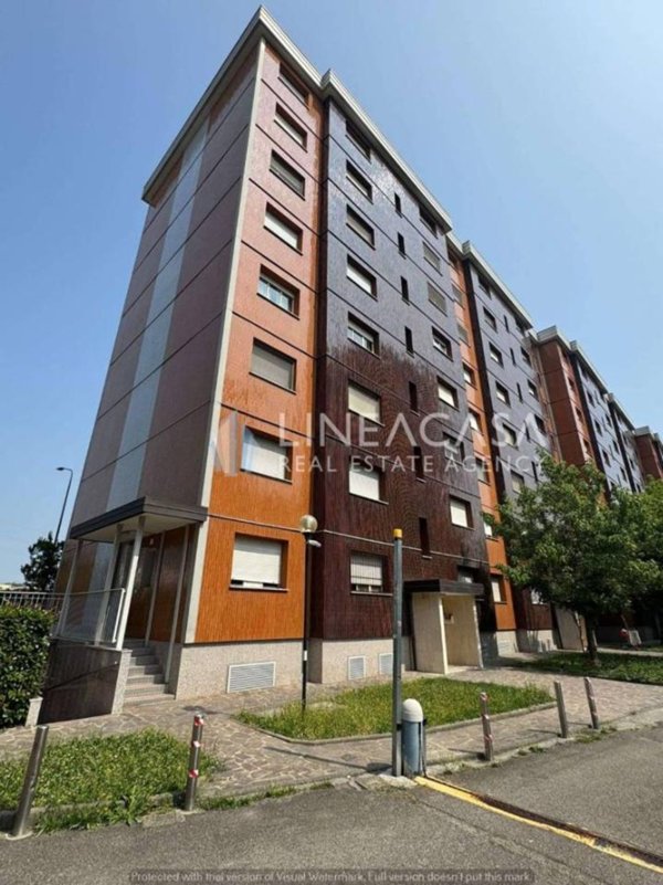 appartamento in vendita a Milano in zona Gallaratese