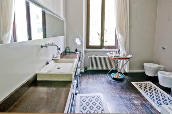 appartamento in vendita a Milano in zona Isola