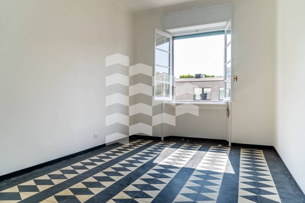 appartamento in vendita a Milano in zona Calvairate
