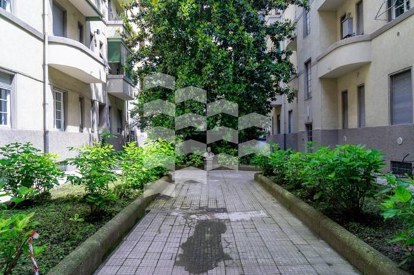 appartamento in vendita a Milano in zona Porta Romana