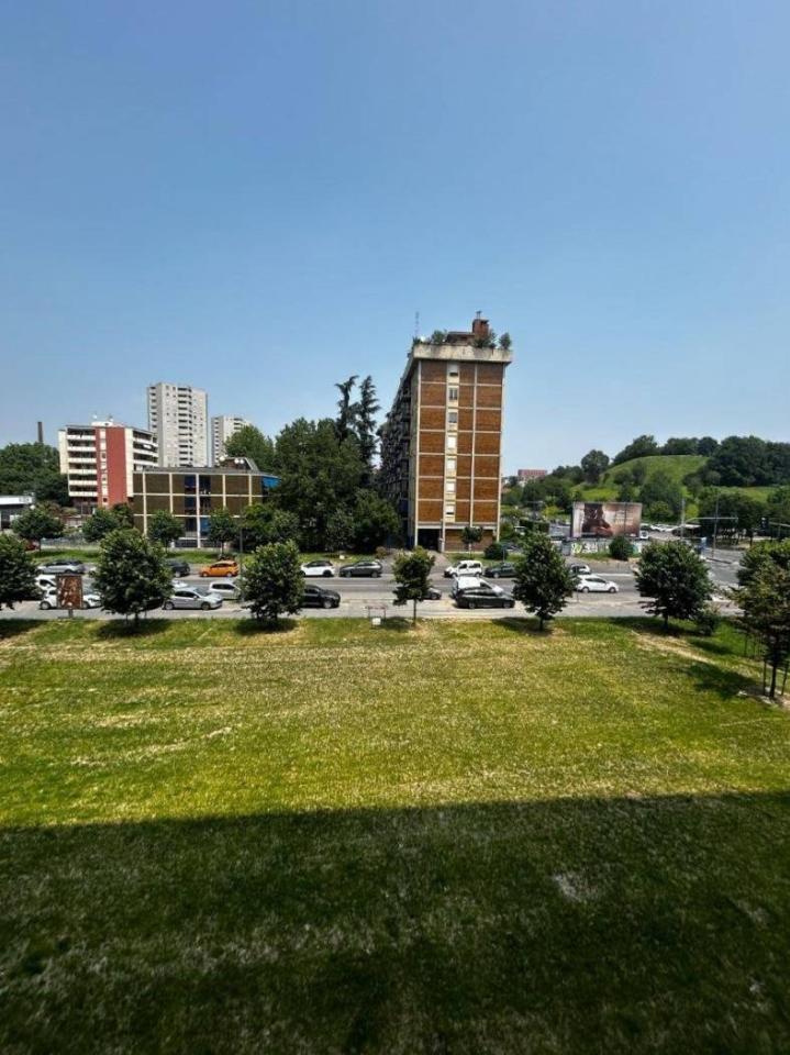 appartamento in vendita a Milano in zona Segnano