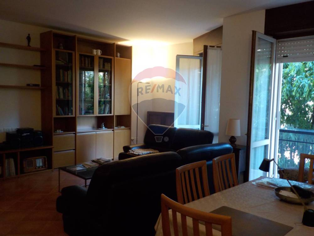 appartamento in vendita a Milano in zona Famagosta
