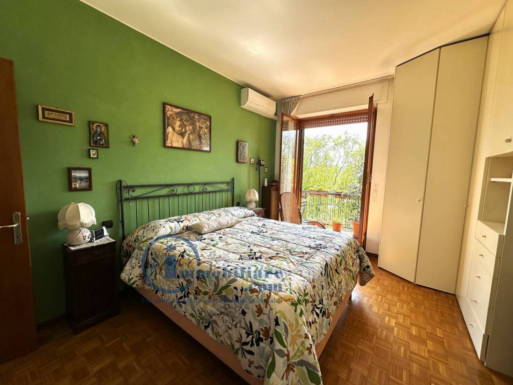 appartamento in vendita a Milano in zona Barona