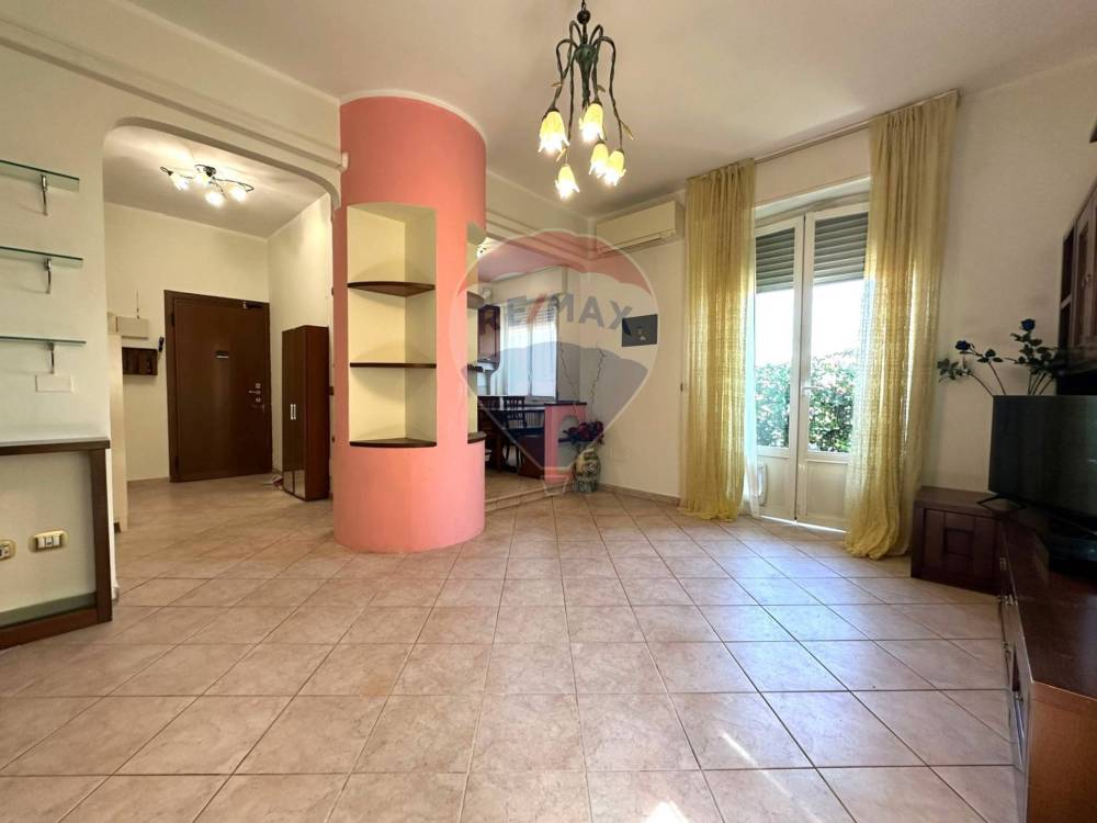 appartamento in vendita a Milano in zona Stazione Centrale