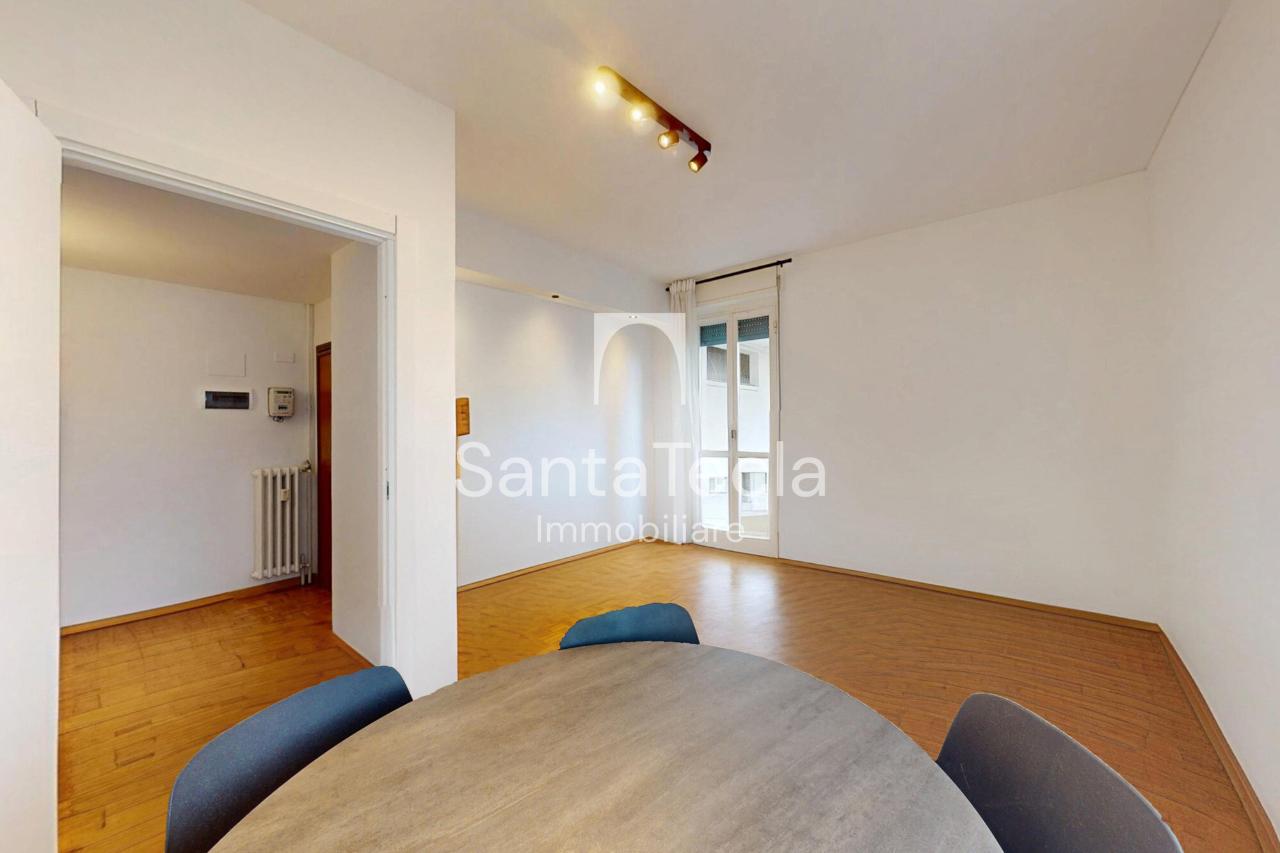 appartamento in vendita a Milano in zona QT8