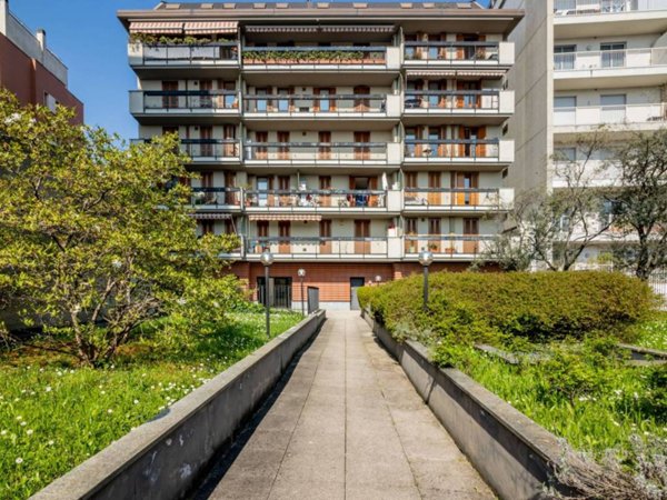 appartamento in vendita a Milano in zona Maggiolina
