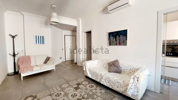 appartamento in vendita a Milano in zona Lorenteggio