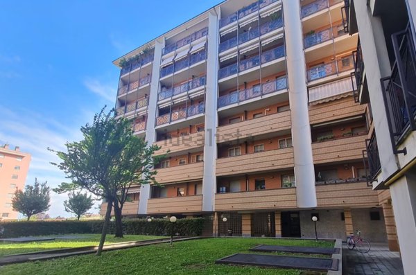 appartamento in vendita a Milano in zona Rogoredo