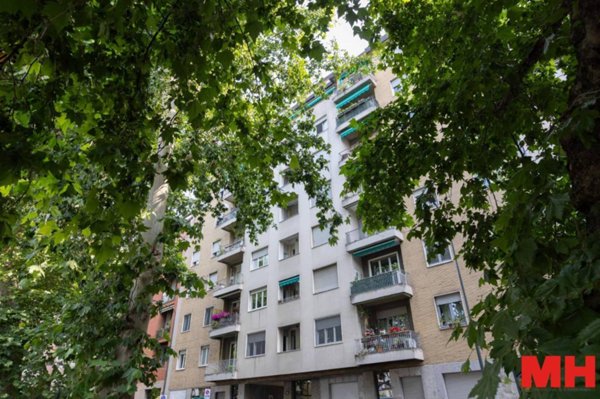 appartamento in vendita a Milano in zona Ghisolfa