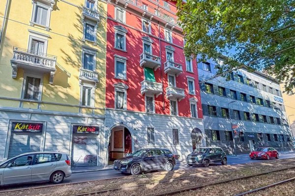 appartamento in vendita a Milano in zona Cagnola
