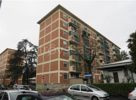 appartamento in vendita a Milano in zona Quartiere degli Olmi