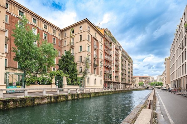 appartamento in vendita a Milano in zona Famagosta