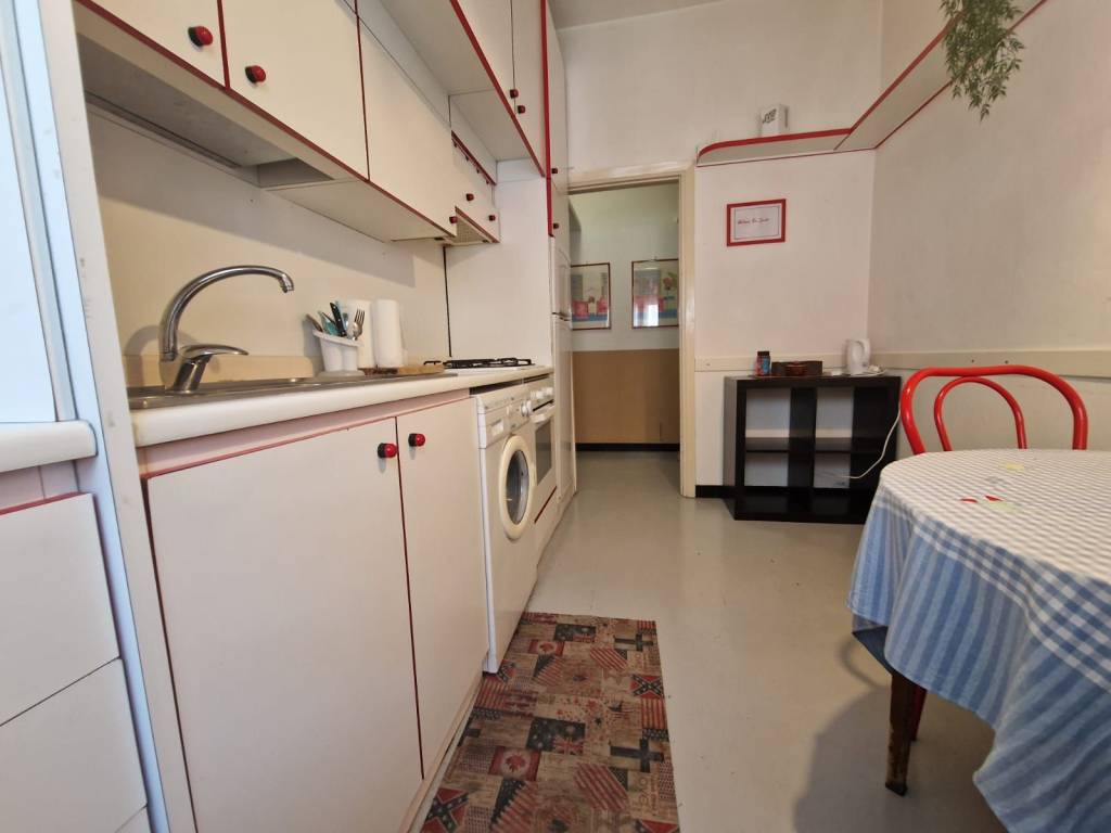 appartamento in vendita a Milano in zona Porta Vittoria
