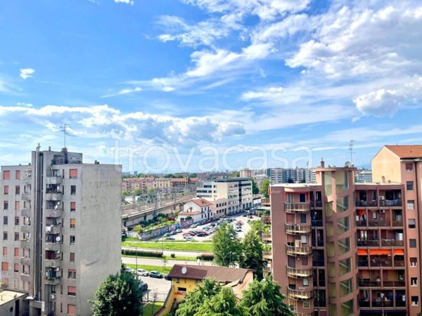 appartamento in vendita a Milano in zona Loreto
