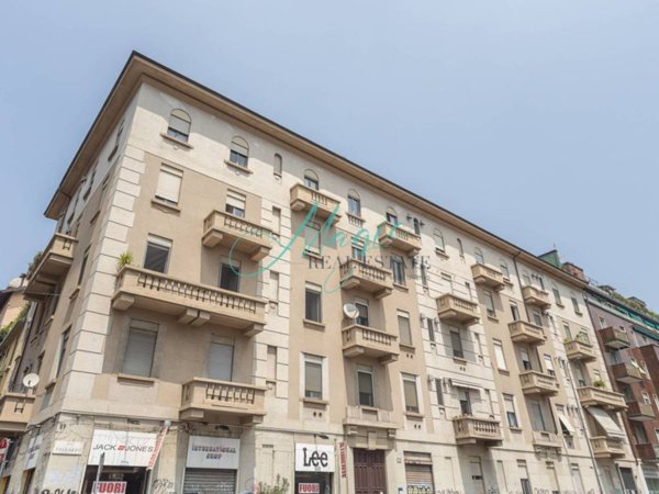 appartamento in vendita a Milano in zona Città Studi