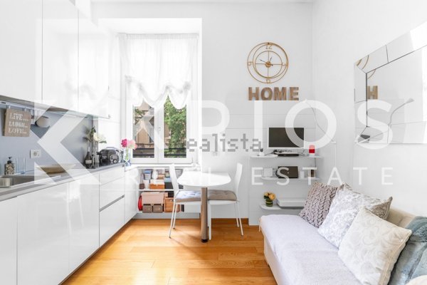 appartamento in vendita a Milano in zona Cadorna