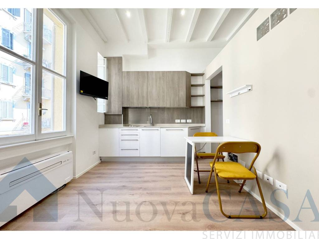 appartamento in vendita a Milano in zona Porta Romana