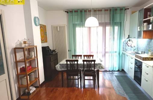 appartamento in vendita a Milano in zona Baggio