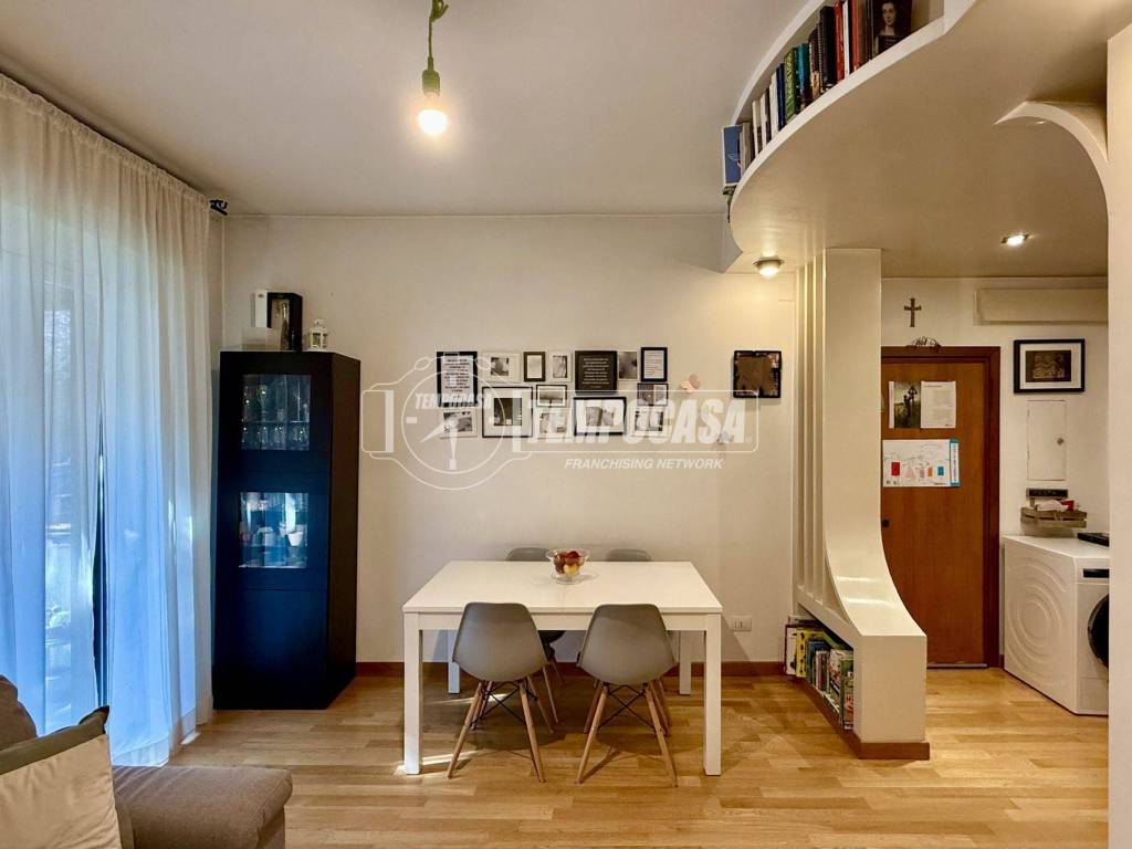 appartamento in vendita a Milano in zona Feltre