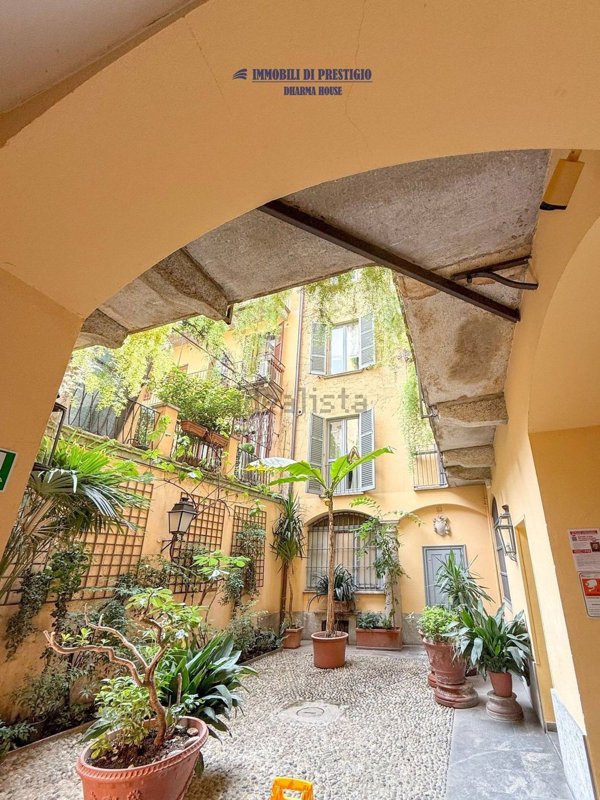 appartamento in vendita a Milano in zona Brera