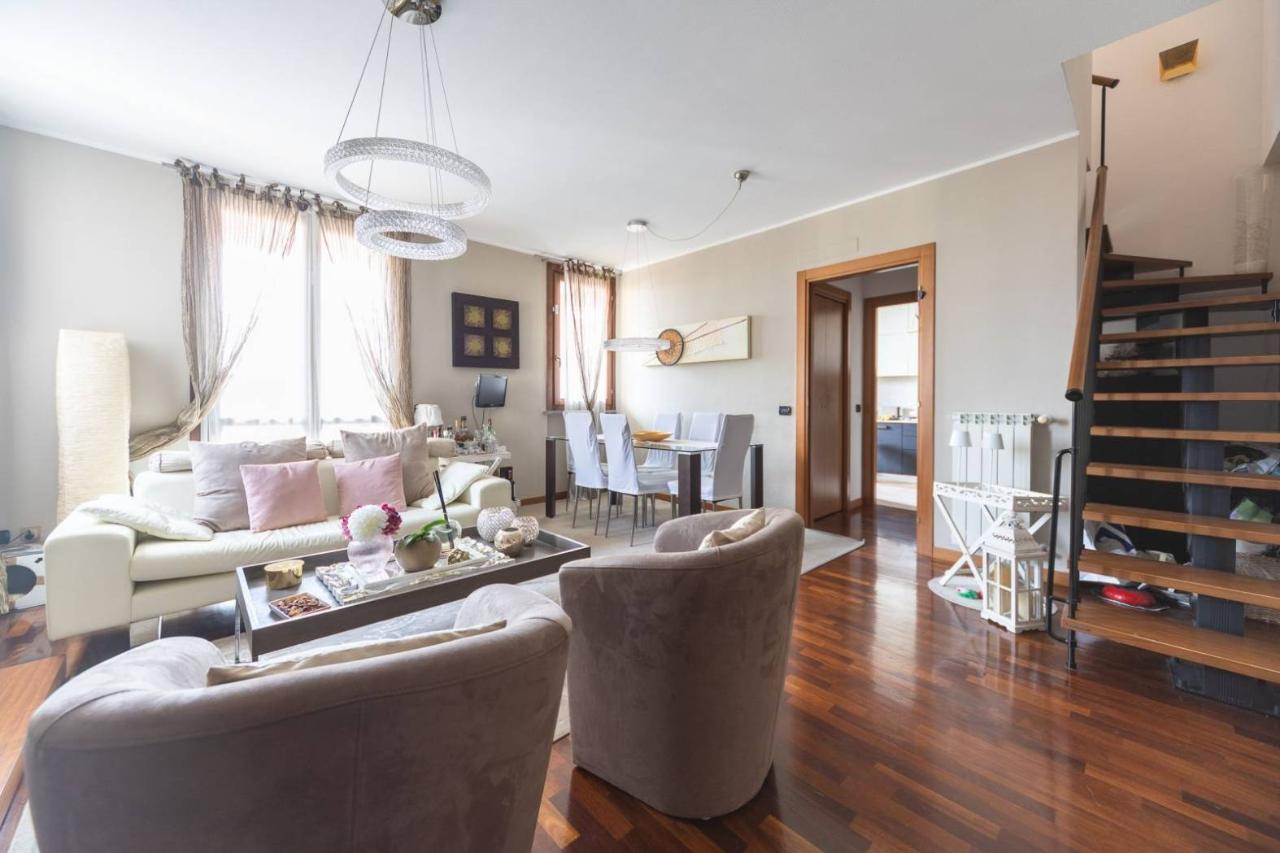 appartamento in vendita a Milano in zona Gorla