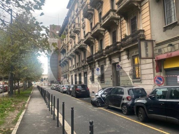 negozio in vendita a Milano in zona Porta Garibaldi