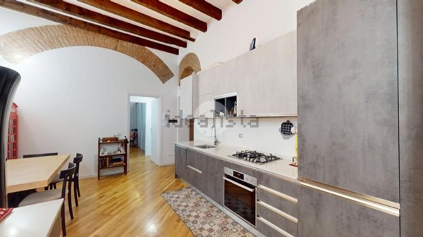 appartamento in vendita a Milano in zona Porta Romana