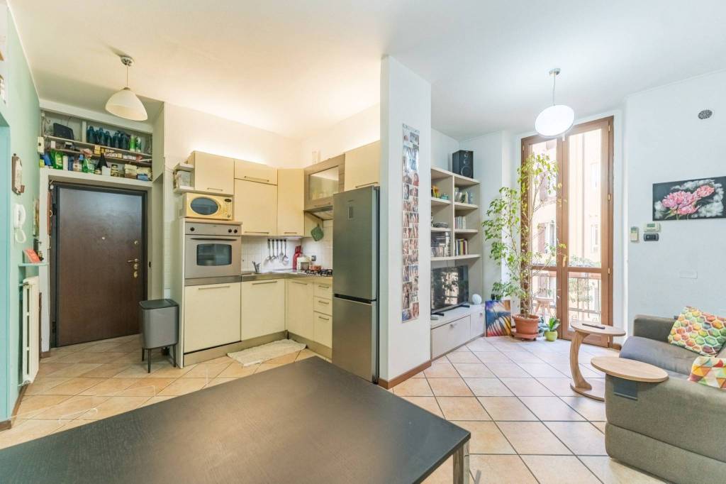 appartamento in vendita a Milano in zona Isola