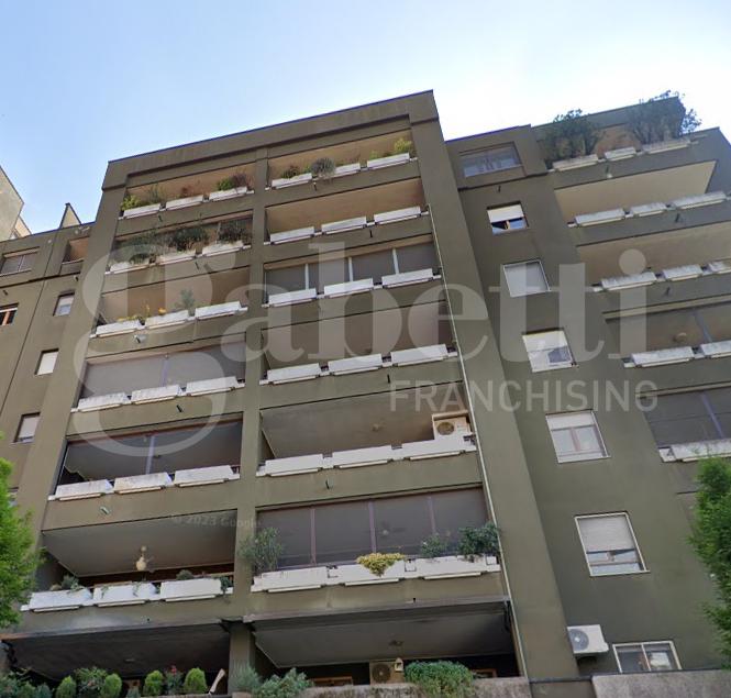 appartamento in vendita a Milano in zona Ronchetto delle Rane