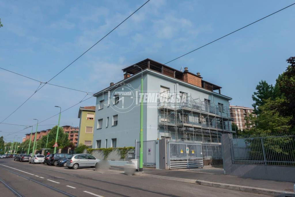 appartamento in vendita a Milano in zona Precotto