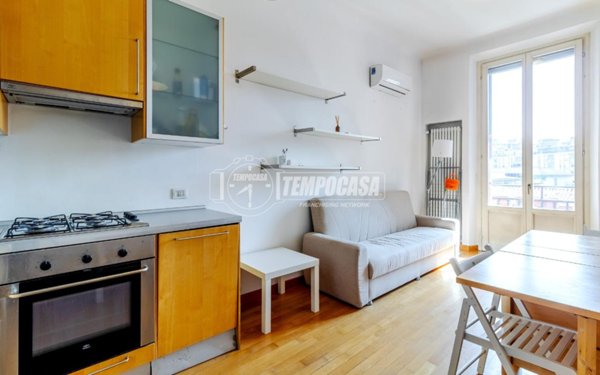 appartamento in vendita a Milano in zona Piazzale Lodi