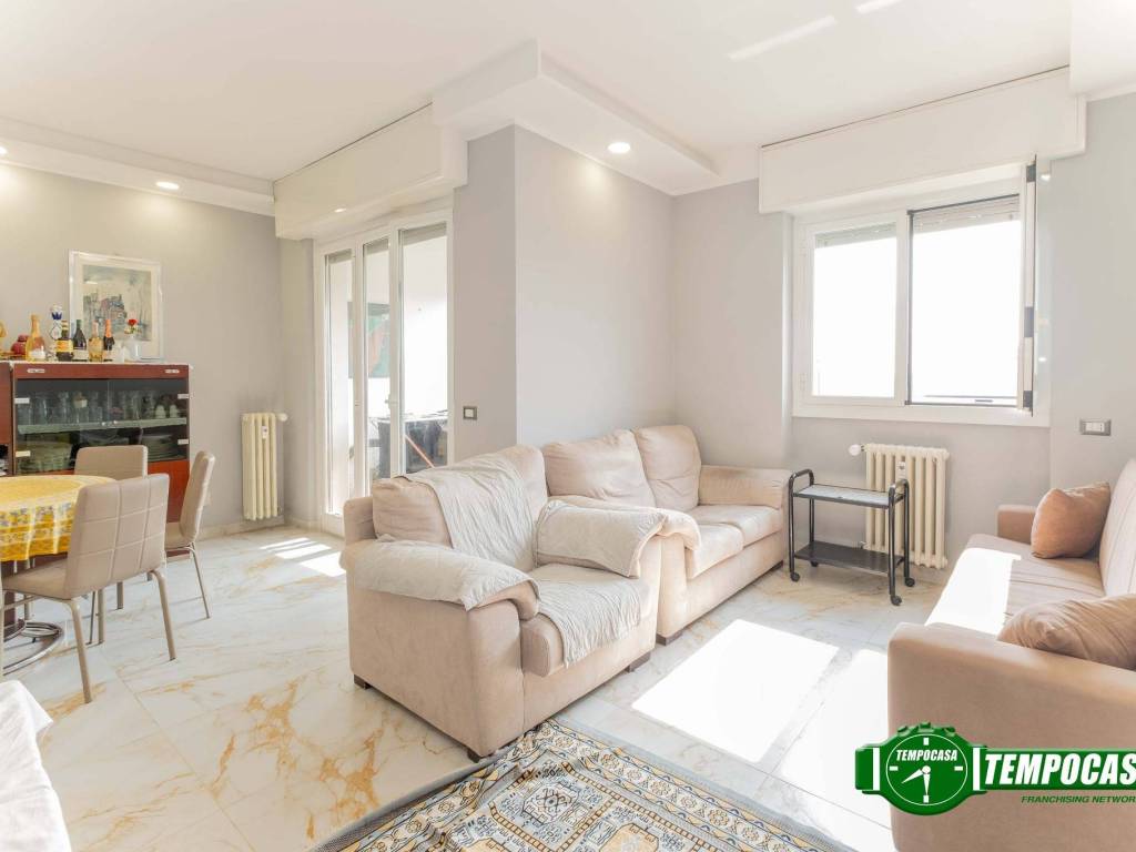 appartamento in vendita a Milano in zona Quarto Cagnino