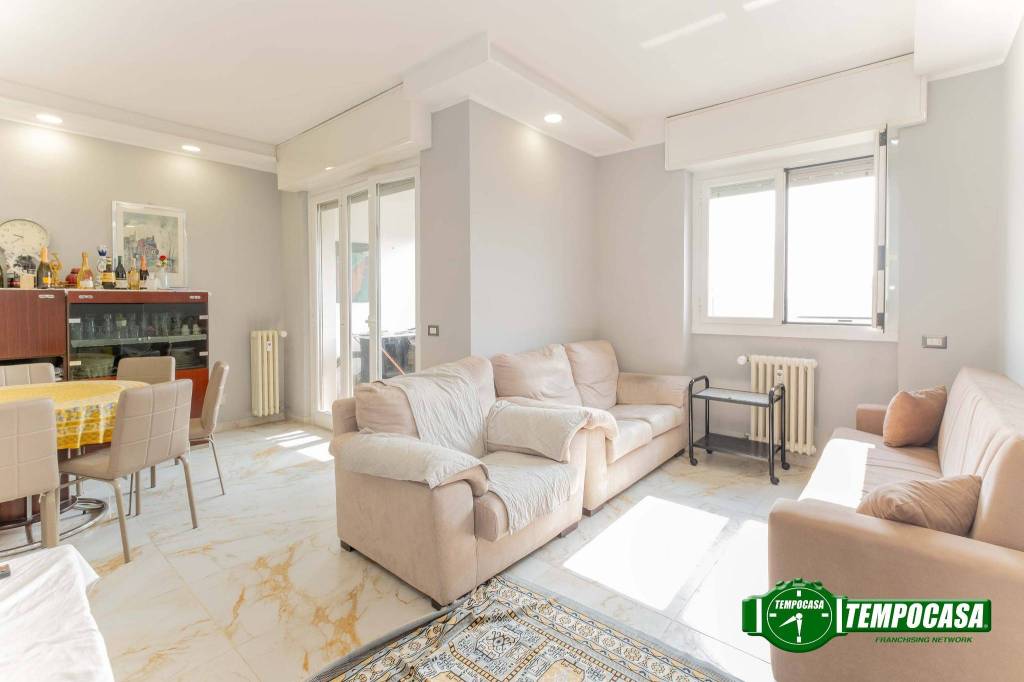 appartamento in vendita a Milano in zona Quarto Cagnino