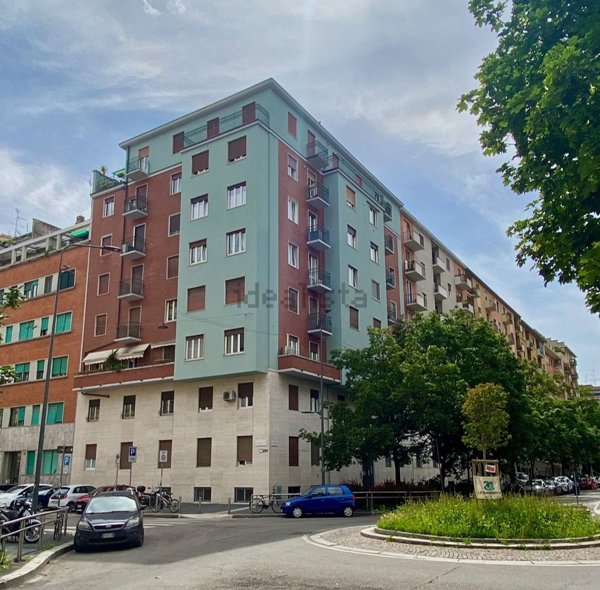 appartamento in vendita a Milano in zona Città Studi