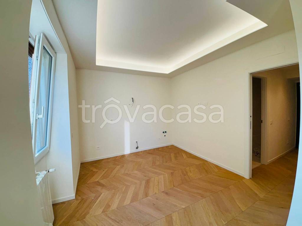 appartamento in vendita a Milano in zona Piazzale Lodi